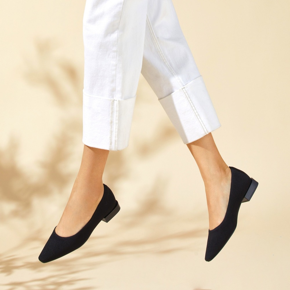 VIVAIA Aria Pointed-Toe Flats Black | EU 40.5 /‎ US 9-9.5